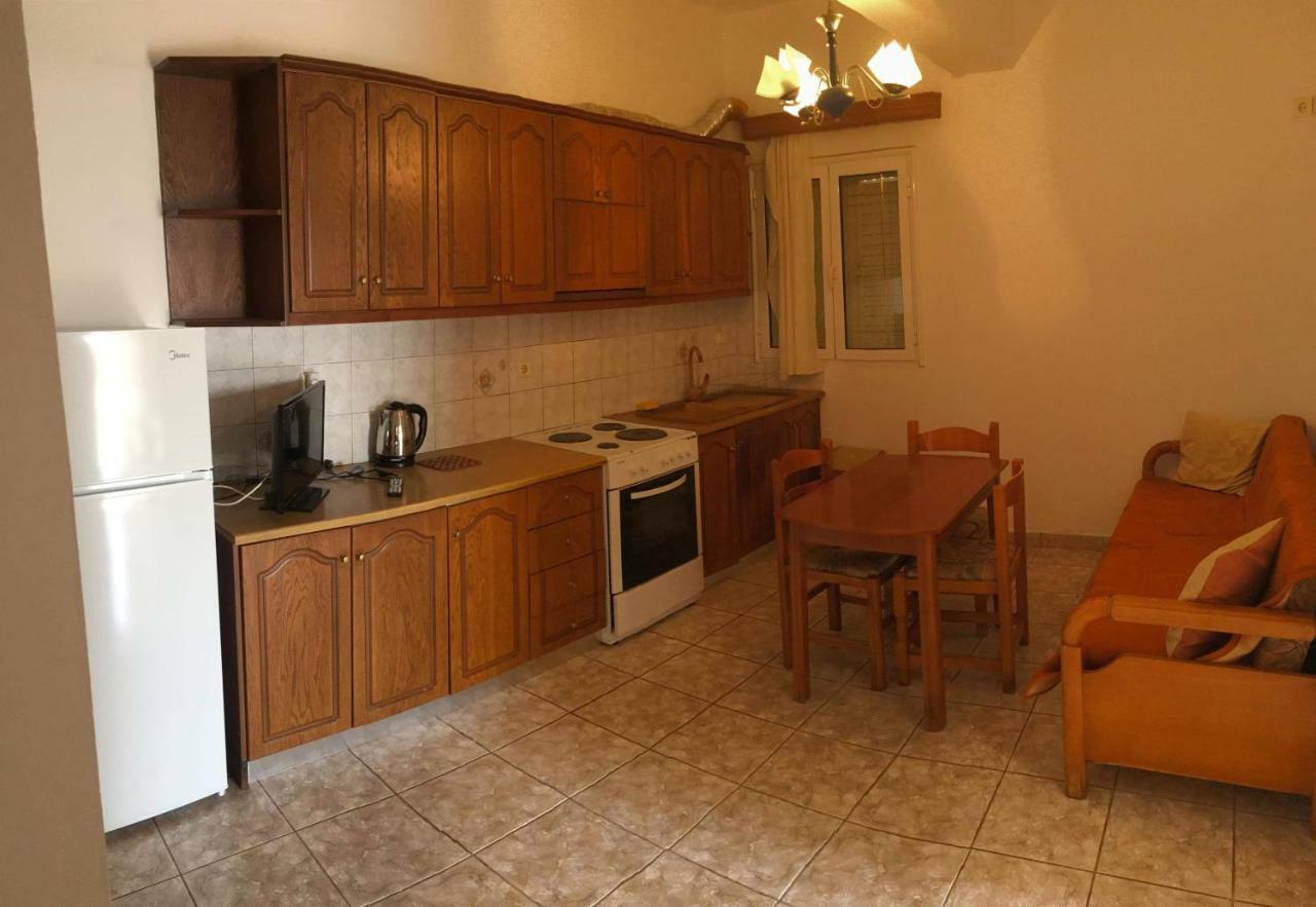 Elena Apartament Sarandë エクステリア 写真